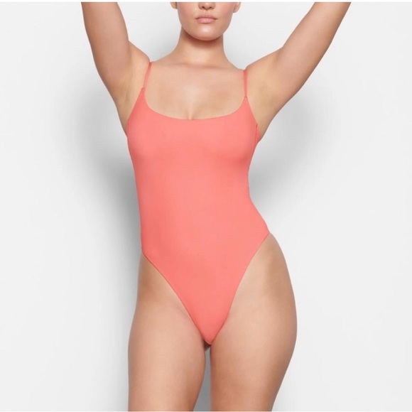 Skims fits everybody cami bodysuit size XS (color discontinued) - Picture 1 of 6